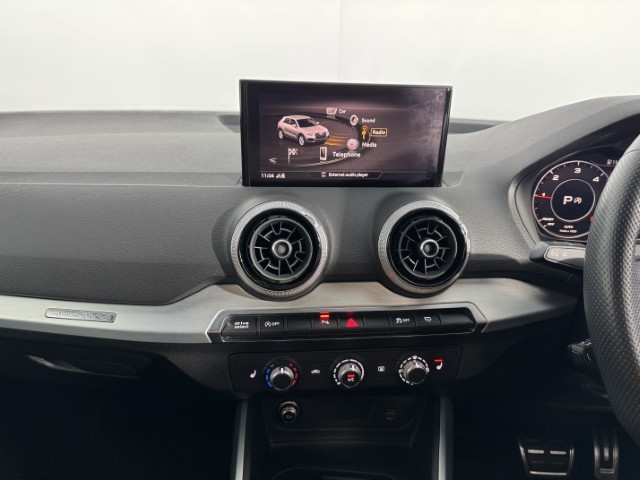 2022 (22) AUDI Q2 35 TDI Quattro Black Edition 5dr S Tronic 5015818