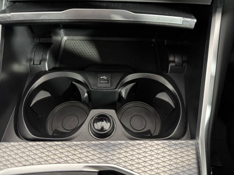 2025 (25) BMW 3 SERIES 320i M Sport 4dr Step Auto 5084974