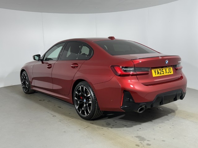 2025 (25) BMW 3 SERIES 320i M Sport 4dr Step Auto 5079043