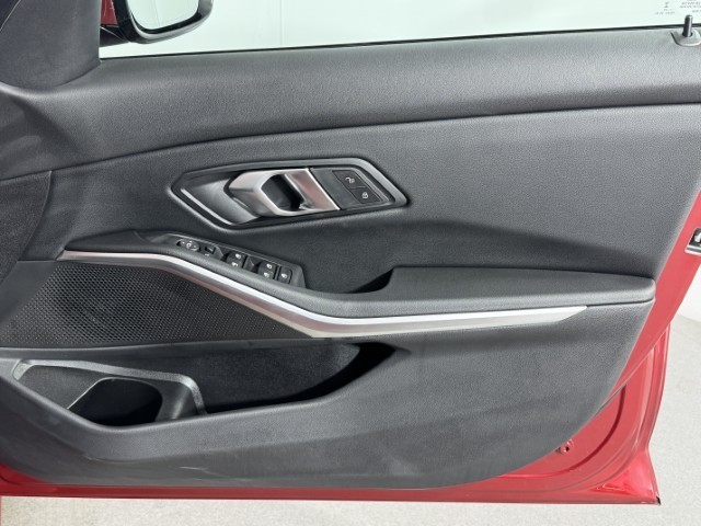 2025 (25) BMW 3 SERIES 320i M Sport 4dr Step Auto 5079010