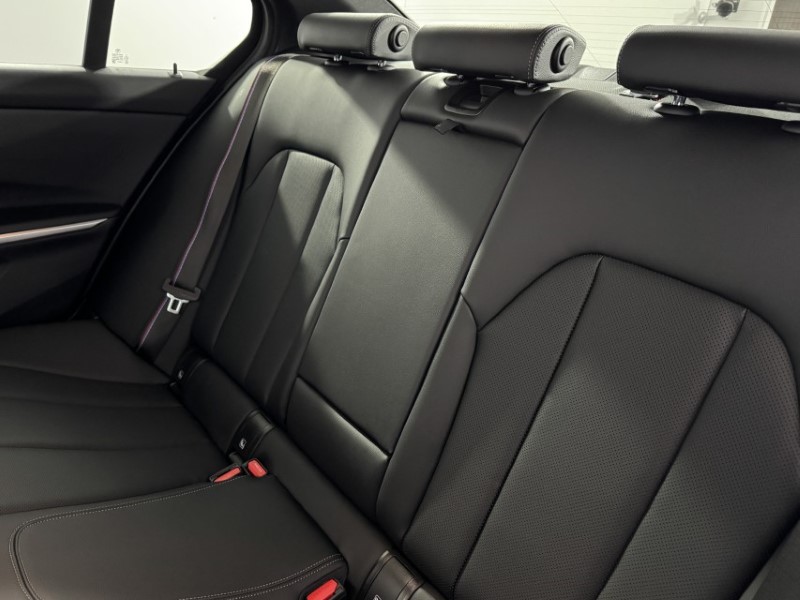 2025 (25) BMW 3 SERIES 320i M Sport 4dr Step Auto 5085009