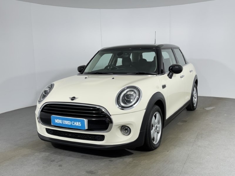 2019 (69) MINI HATCHBACK 1.5 Cooper Classic II 5dr 5111259