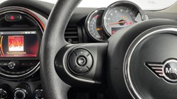 2019 (69) MINI HATCHBACK 1.5 Cooper Classic II 5dr 5098018