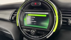 2019 (69) MINI HATCHBACK 1.5 Cooper Classic II 5dr 5098024