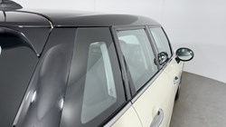 2019 (69) MINI HATCHBACK 1.5 Cooper Classic II 5dr 5098039