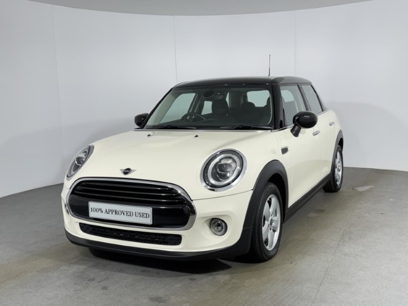 2019 (69) MINI HATCHBACK 1.5 Cooper Classic II 5dr 5098055