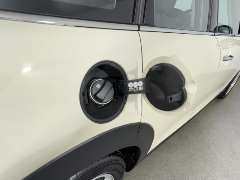 2019 (69) MINI HATCHBACK 1.5 Cooper Classic II 5dr 5098041