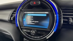 2019 (69) MINI HATCHBACK 1.5 Cooper Classic II 5dr 5098021