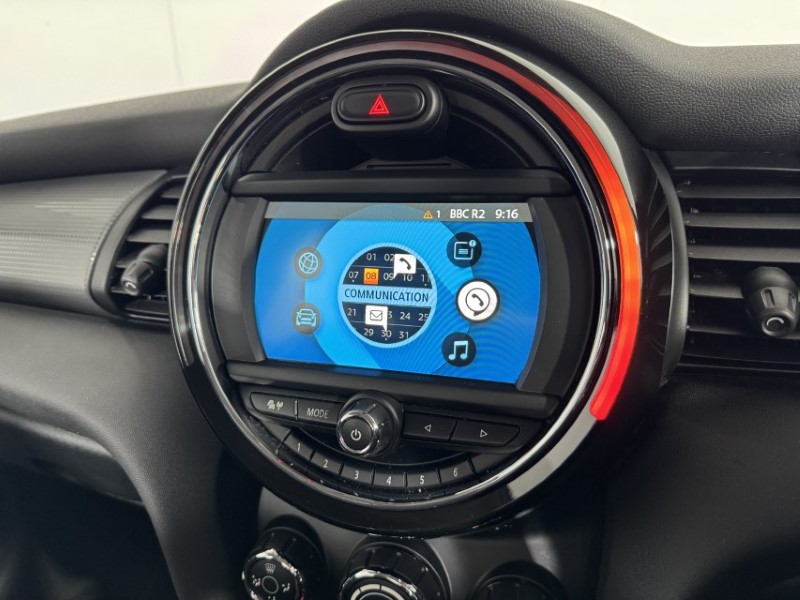 2019 (69) MINI HATCHBACK 1.5 Cooper Classic II 5dr 5098022