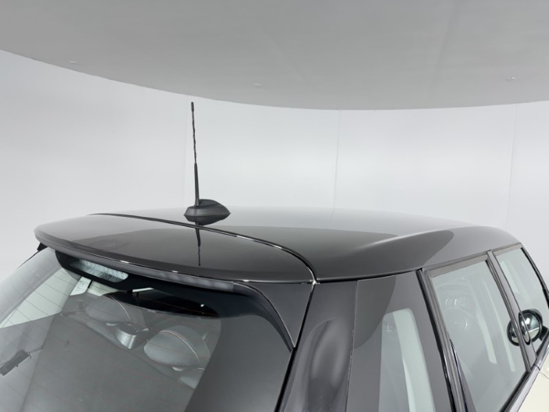 2019 (69) MINI HATCHBACK 1.5 Cooper Classic II 5dr 5098040