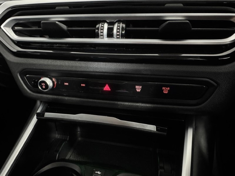 2023 (23) BMW 3 SERIES 330e Sport 5dr Step Auto 5054131