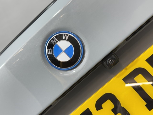 2023 (73) BMW 3 SERIES 330e M Sport 4dr Step Auto 5045104
