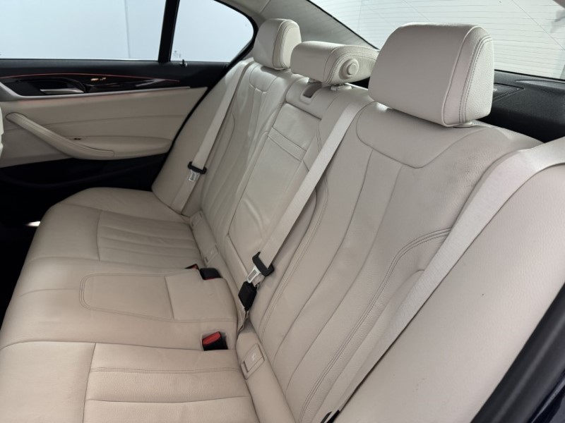 2018 (18) BMW 5 SERIES 530d xDrive SE 4dr Auto 5027195