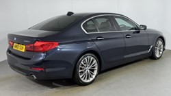 2018 (18) BMW 5 SERIES 530d xDrive SE 4dr Auto 5027245