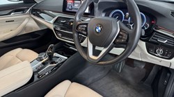 2018 (18) BMW 5 SERIES 530d xDrive SE 4dr Auto 5027160