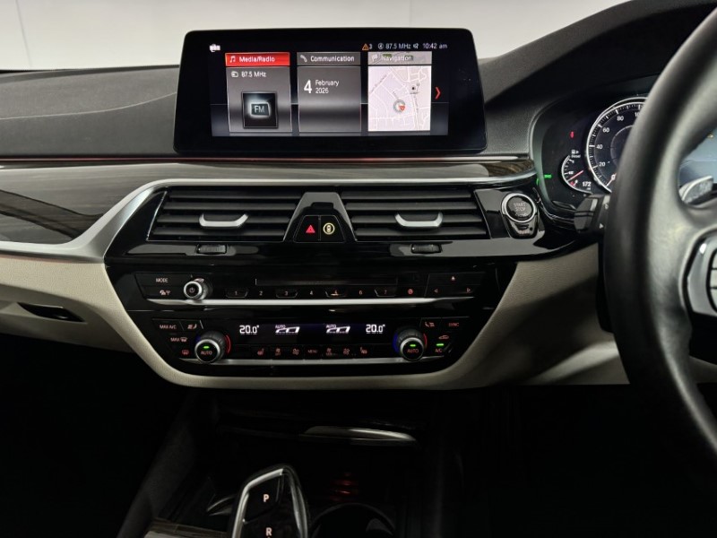 2018 (18) BMW 5 SERIES 530d xDrive SE 4dr Auto 5027139