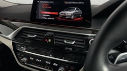 2018 (18) BMW 5 SERIES 530d xDrive SE 4dr Auto 5027155