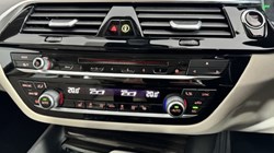 2018 (18) BMW 5 SERIES 530d xDrive SE 4dr Auto 5027141