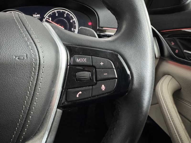 2018 (18) BMW 5 SERIES 530d xDrive SE 4dr Auto 5027144