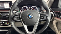 2018 (18) BMW 5 SERIES 530d xDrive SE 4dr Auto 5027142