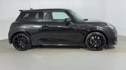 2024 (24) MINI COOPER 2.0 S Sport 3dr Auto 5073649