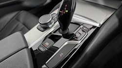 2017 (17) BMW 5 SERIES 530d SE 5dr Auto 5041806