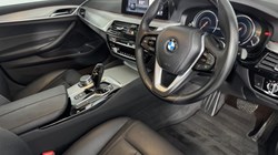 2017 (17) BMW 5 SERIES 530d SE 5dr Auto 5041812