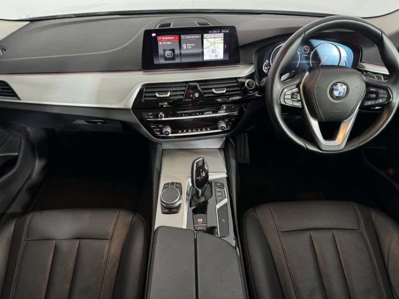 2017 (17) BMW 5 SERIES 530d SE 5dr Auto 5041815