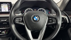 2017 (17) BMW 5 SERIES 530d SE 5dr Auto 5041801