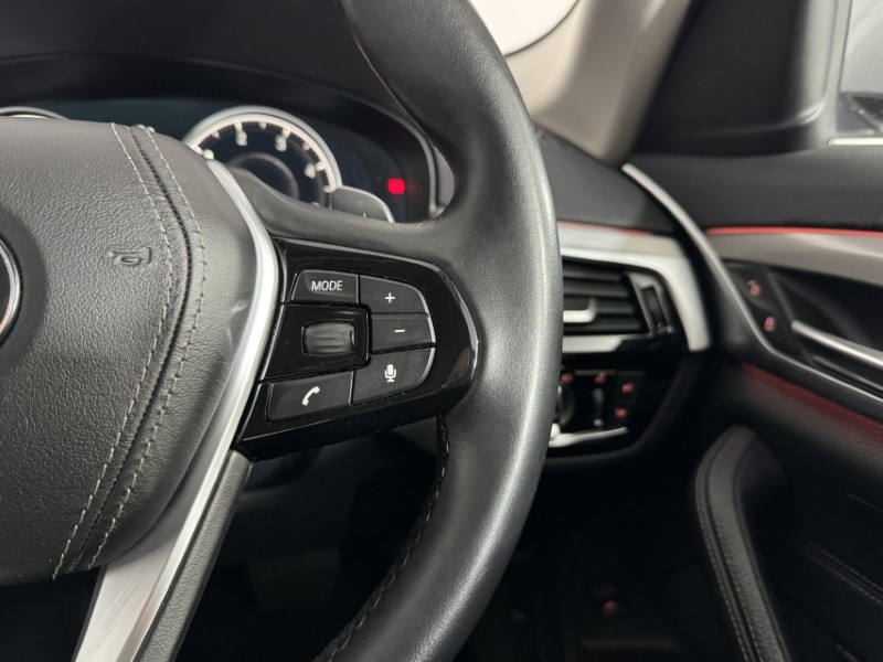 2017 (17) BMW 5 SERIES 530d SE 5dr Auto 5041803