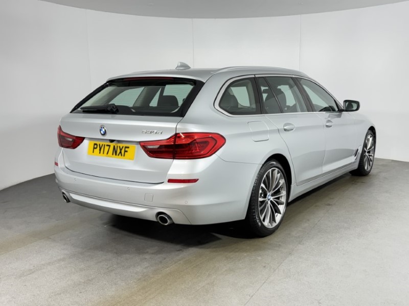 2017 (17) BMW 5 SERIES 530d SE 5dr Auto 5041849