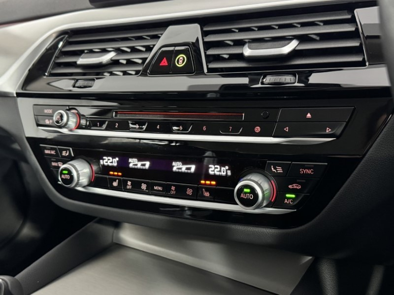 2017 (17) BMW 5 SERIES 530d SE 5dr Auto 5041810