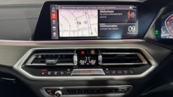 2022 (22) BMW X5 xDrive30d MHT M Sport 5dr Auto 5038073