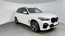 2022 (22) BMW X5 xDrive30d MHT M Sport 5dr Auto 5038126