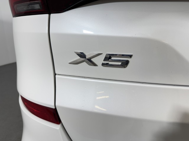 2022 (22) BMW X5 xDrive30d MHT M Sport 5dr Auto 5038106