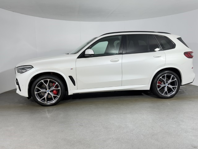 2022 (22) BMW X5 xDrive30d MHT M Sport 5dr Auto 5038134