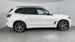 2022 (22) BMW X5 xDrive30d MHT M Sport 5dr Auto 5038143