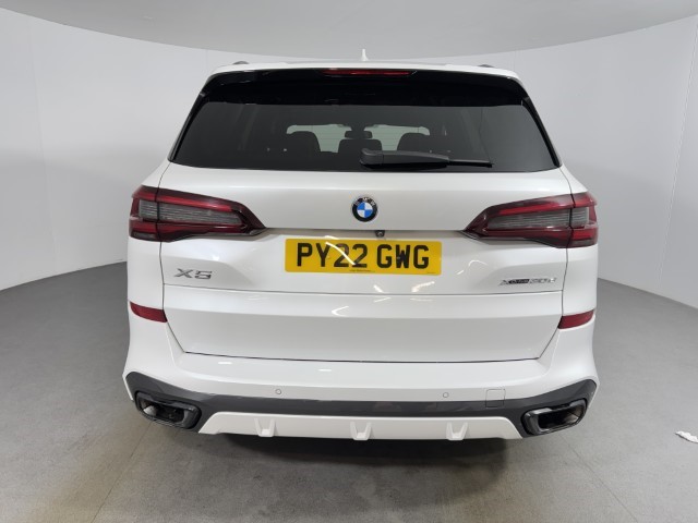 2022 (22) BMW X5 xDrive30d MHT M Sport 5dr Auto 5038108