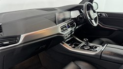 2022 (22) BMW X5 xDrive30d MHT M Sport 5dr Auto 5038118