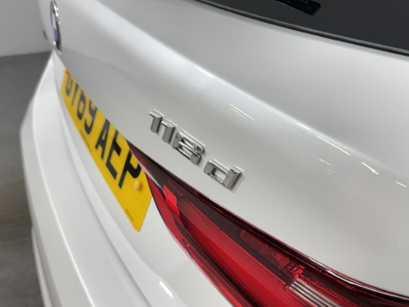 2020 (69) BMW 1 SERIES 116d SE 5dr Step Auto 5057111