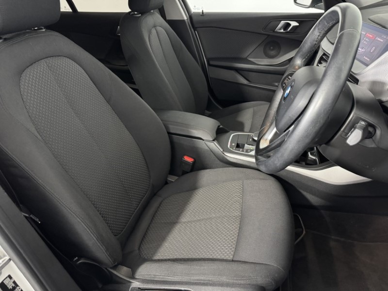 2020 (69) BMW 1 SERIES 116d SE 5dr Step Auto 5057102