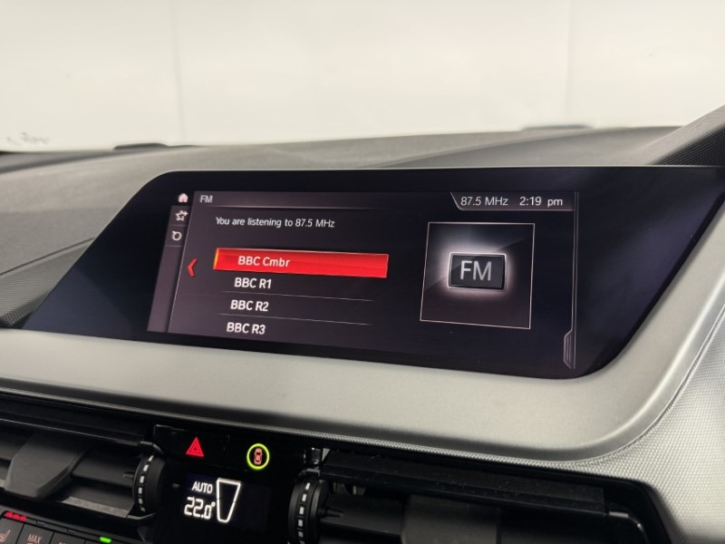 2020 (69) BMW 1 SERIES 116d SE 5dr Step Auto 5057081