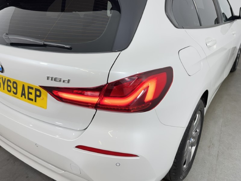 2020 (69) BMW 1 SERIES 116d SE 5dr Step Auto 5057112