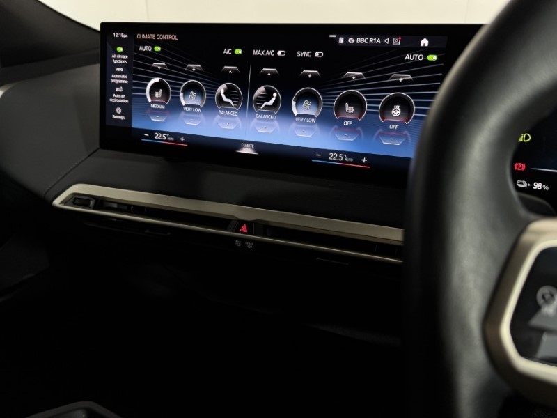 2023 (72) BMW iX 240kW xDrive40 M Sport Edition 76.6kWh 5dr Auto 5052065