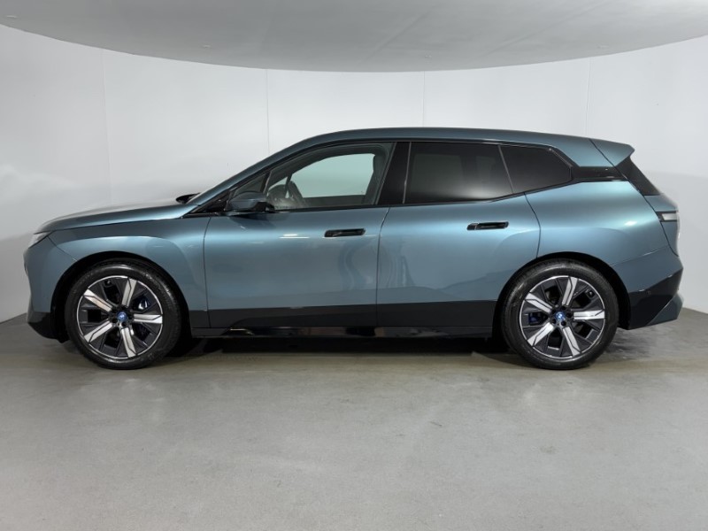 2023 (72) BMW iX 240kW xDrive40 M Sport Edition 76.6kWh 5dr Auto 5052137