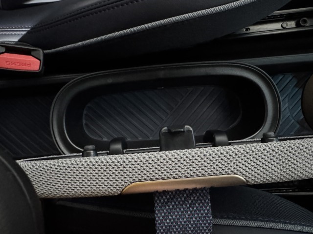 2025 (25) MINI COOPER 135kW E Exclusive 41kWh 3dr Auto 5038471