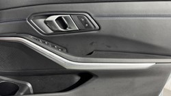 2023 (73) BMW 3 SERIES 320i M Sport 4dr Step Auto 5041746