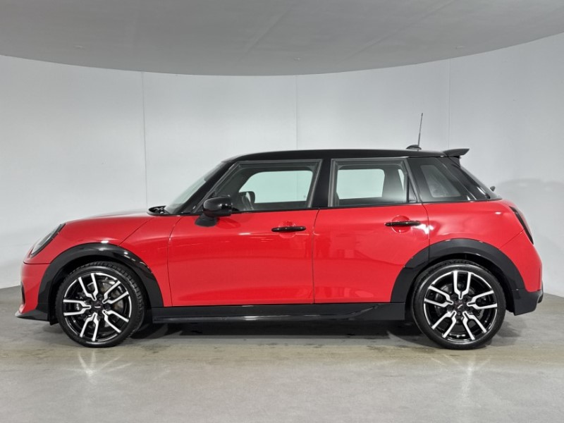 2024 (24) MINI COOPER 1.5 C Sport 5dr Auto 5150571