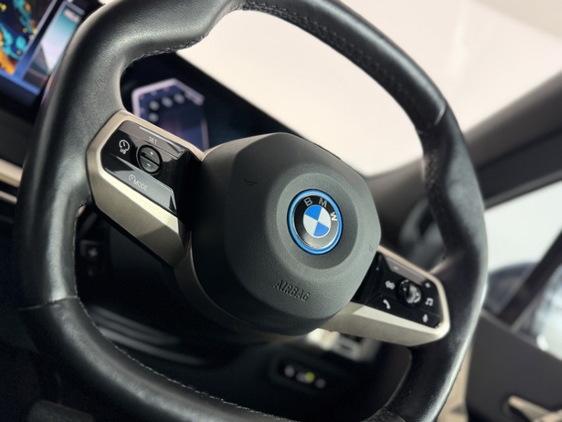 2022 (72) BMW iX 240kW xDrive40 M Sport 76.6kWh 5dr Auto 5074182