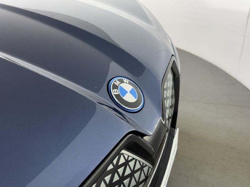 2022 (72) BMW iX 240kW xDrive40 M Sport 76.6kWh 5dr Auto 5074210